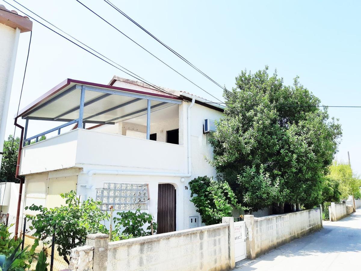 Dalmatino Apartmani Vir Εξωτερικό φωτογραφία