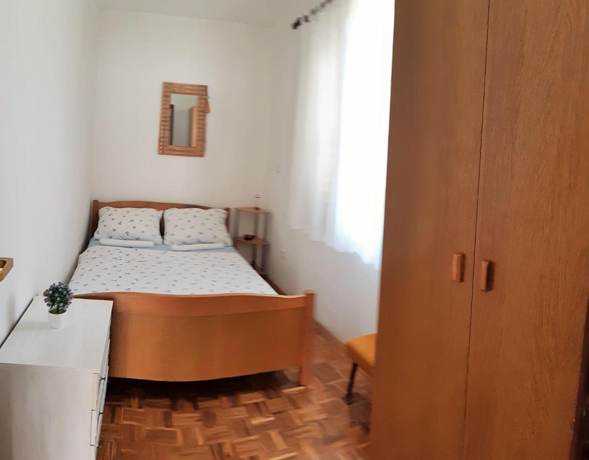 Dalmatino Apartmani Vir Εξωτερικό φωτογραφία