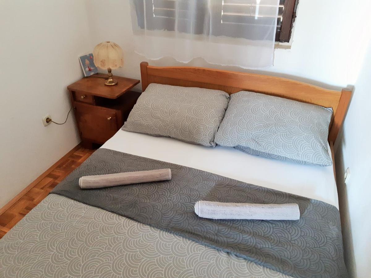 Dalmatino Apartmani Vir Εξωτερικό φωτογραφία