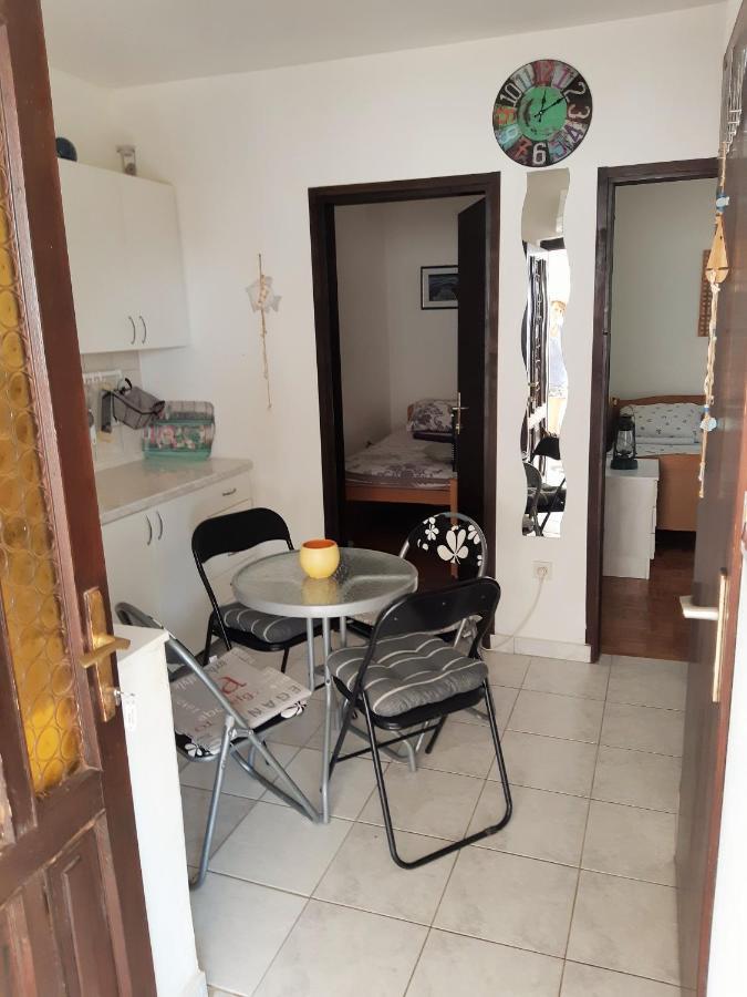 Dalmatino Apartmani Vir Εξωτερικό φωτογραφία